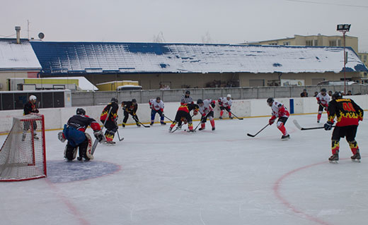 В Ужгороді відбулися чергові ігри Чемпіонату Закарпаття з хокею