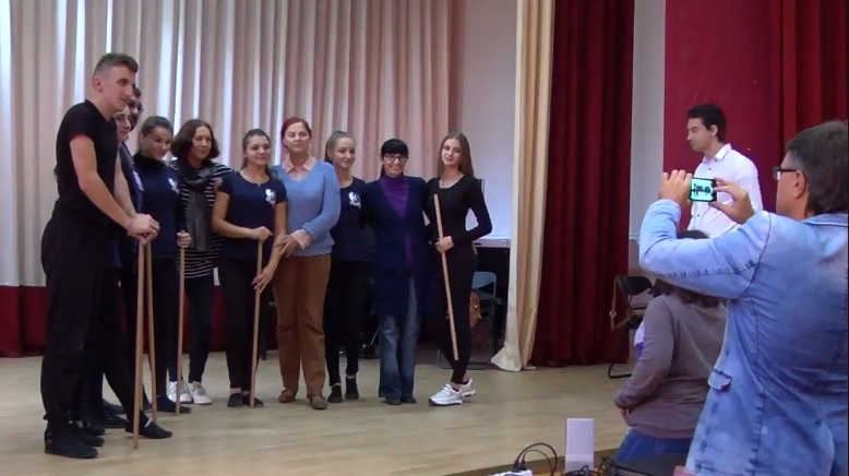 Колектив Ужгородського коледжу культури і мистецтв зустрівся з корифеями театру (відео)