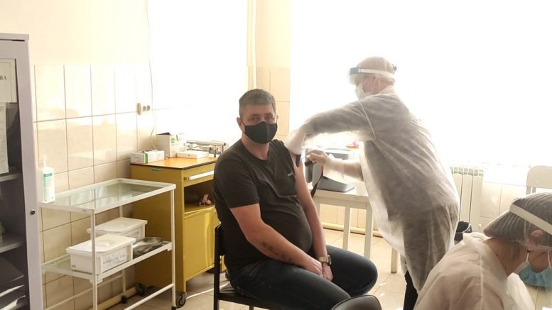 Учасників АТО та ООС вакцинували в Ужгороді (відео)
