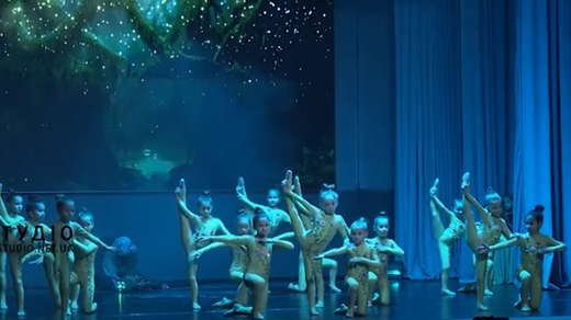 Вихованці танцювальної студії презентували в Мукачеві незвичайну хореографічну виставу