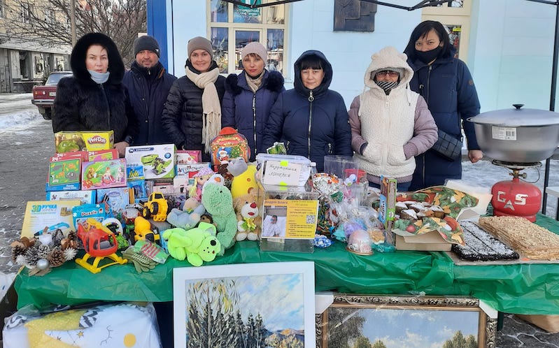 Волонтери провели ярмарок в Ужгороді заради  Андрійка Благи (відео)