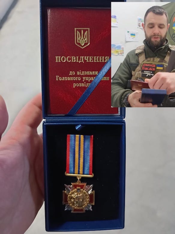Бійця закарпатського батальйону “Сонечко” нагороджено медаллю Головного управління розвідки (відео)