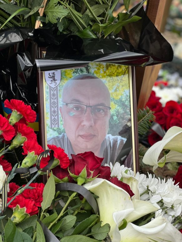 Закарпаття попрощалося з полеглим на війні з московськими окупантами Романом Цендрою