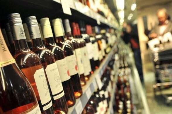 На Закарпатті зняли обмеження на продаж алкоголю