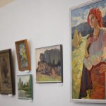 Благодійну виставку-продаж “Мистецтво перемоги” відкрили в Ужгороді