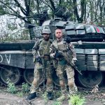 Закарпатчики з ДРБ “Сонечко” захопили рашистський танк Т-72 Б (відео)