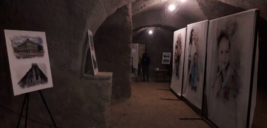 В Ужгородському замку відкрилася виставка, присвячена Маріуполю
