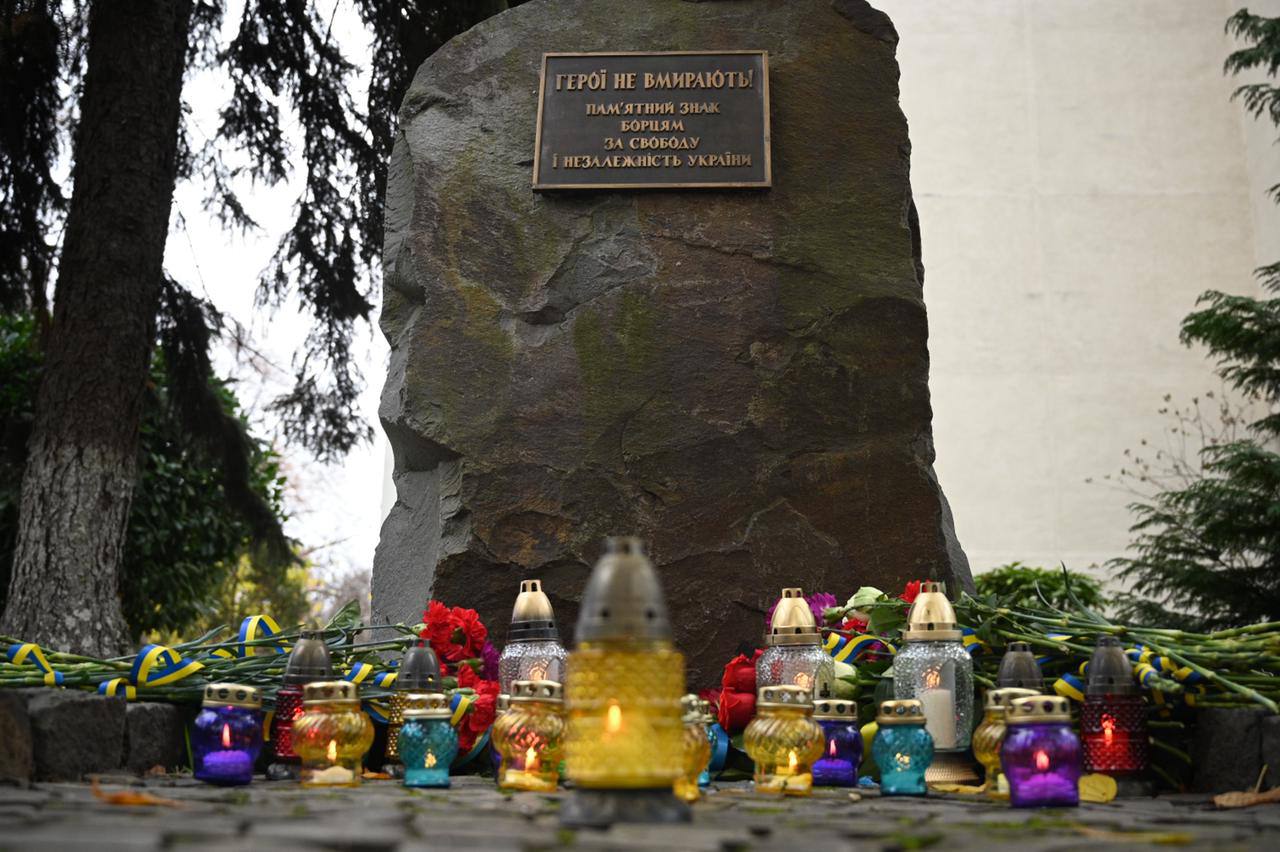 Пам’ять Героїв Революції Гідності вшанували сьогодні в Ужгороді