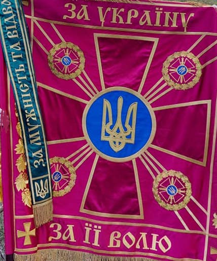 Президент відзначив почесною відзнакою “За мужність та відвагу” ужгородський 15 окремий гірсько-штурмовий батальйон