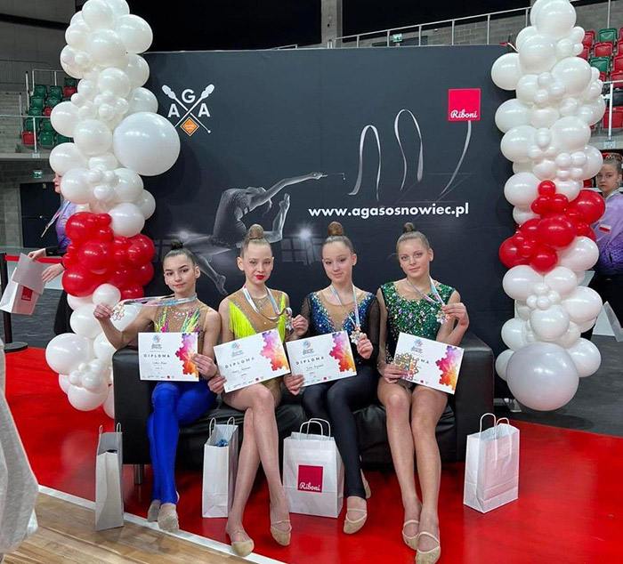 Юні спортсменки із Мукачева вибороли призові місця на міжнародному турнірі з гімнастики