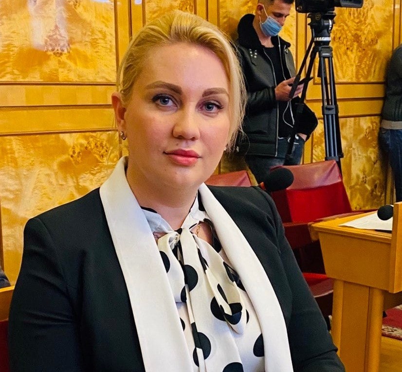 Заступниця голови Закарпатської облради Андріана Сушко стала джерелом протистояння політичних еліт краю