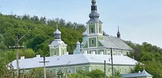 Монастир на Чернечій горі в Мукачеві пропонують повернути греко-католикам
